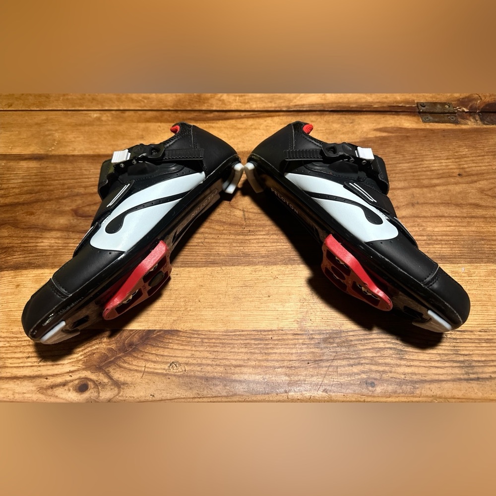 Peloton Cycling Shoes with Cleats and EU Size 40 Black w/Red/White Accents